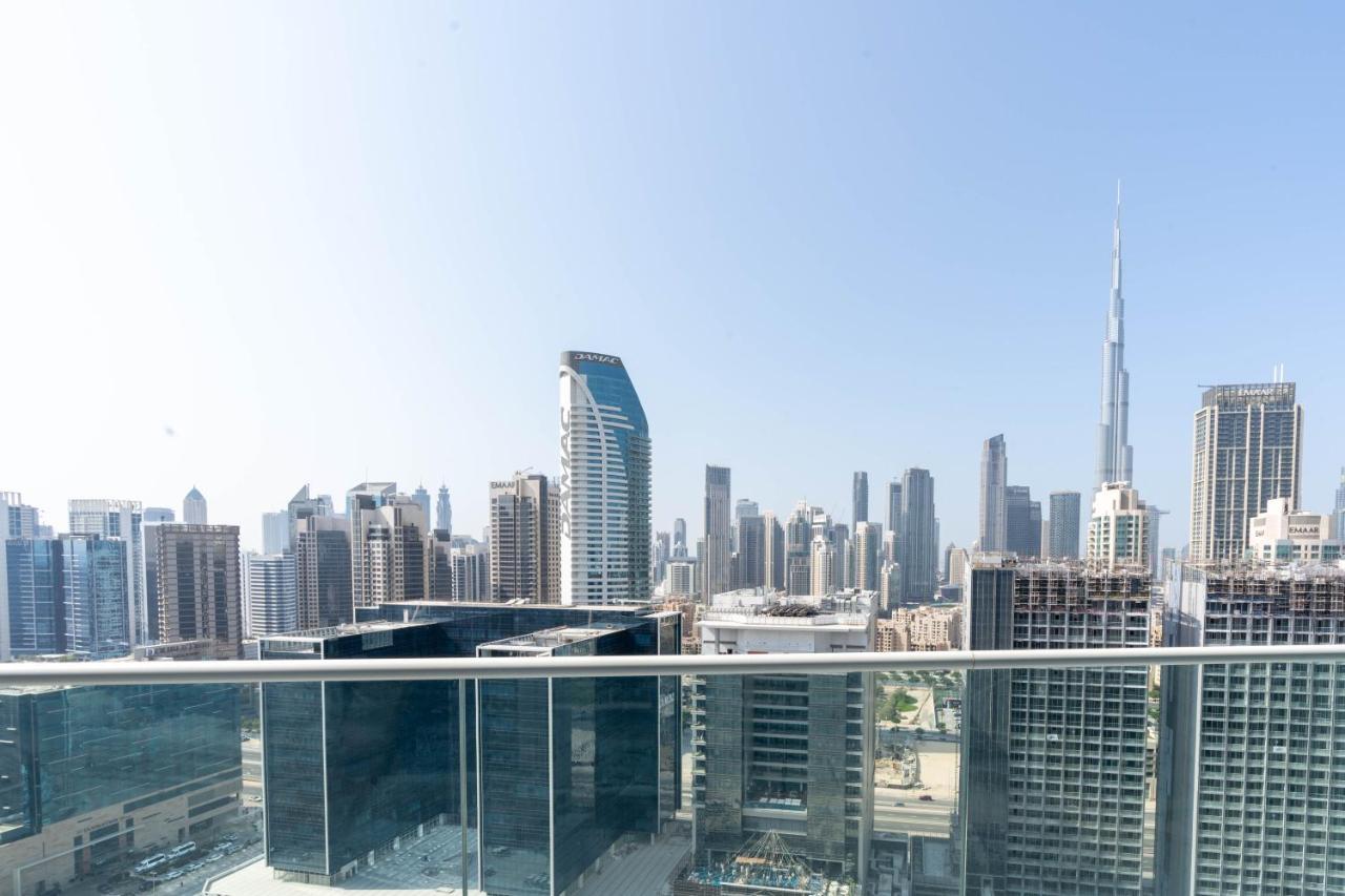 Delightful 2Br Apartment At Reva Residences Dubai Exterior foto