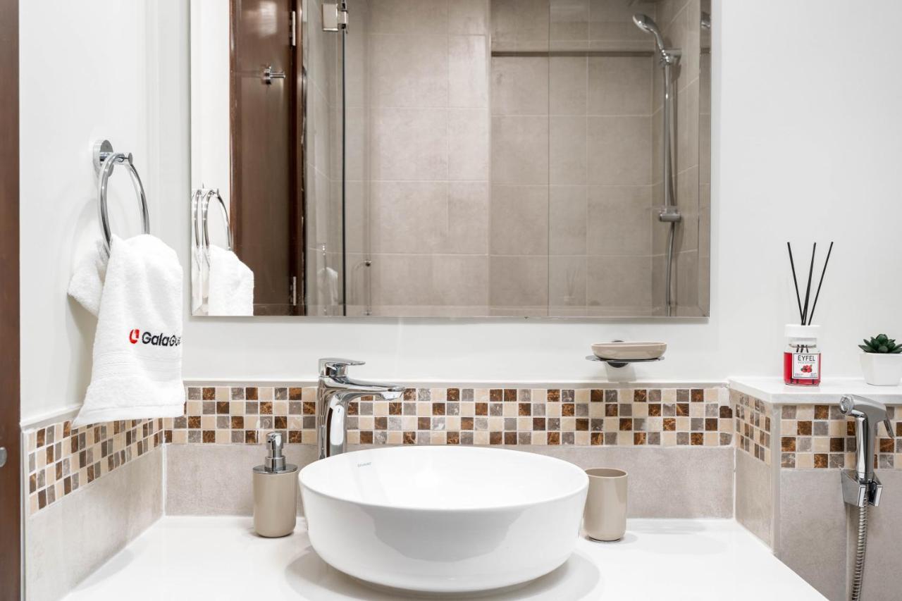 Delightful 2Br Apartment At Reva Residences Dubai Exterior foto