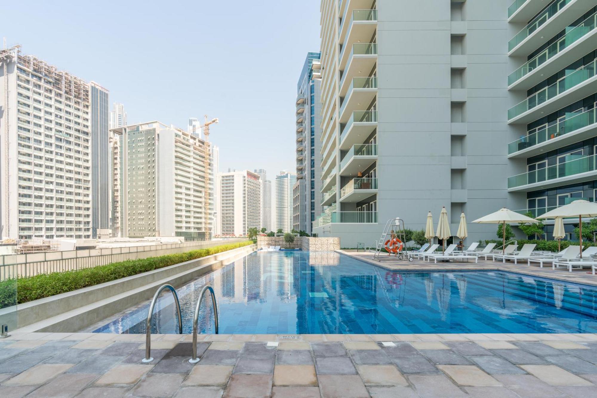 Delightful 2Br Apartment At Reva Residences Dubai Exterior foto